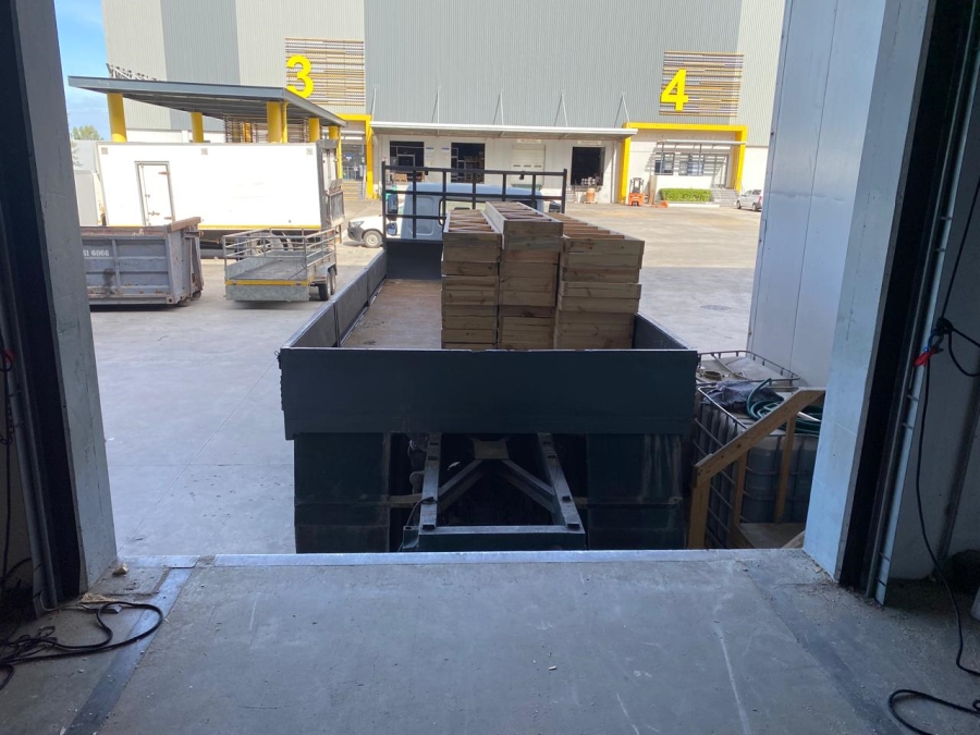 To Let commercial Property for Rent in Airport Industria Western Cape
